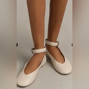 NEW By ANTHROPOLOGIE Ivory Leather ANKLE STRAP Ballerina flats 8 NIB